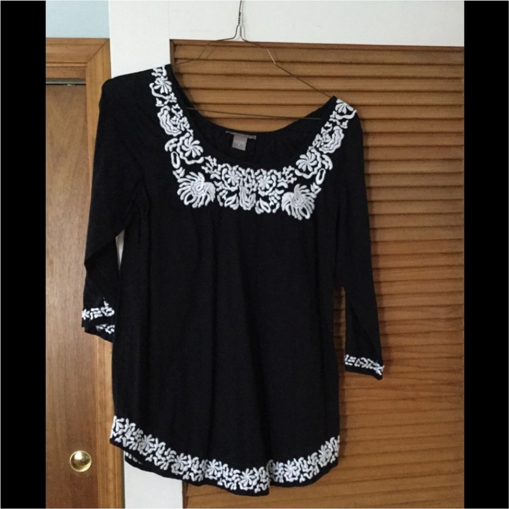 NWOT Peppermint Bay Black and White Embellished Blouse/Coverup